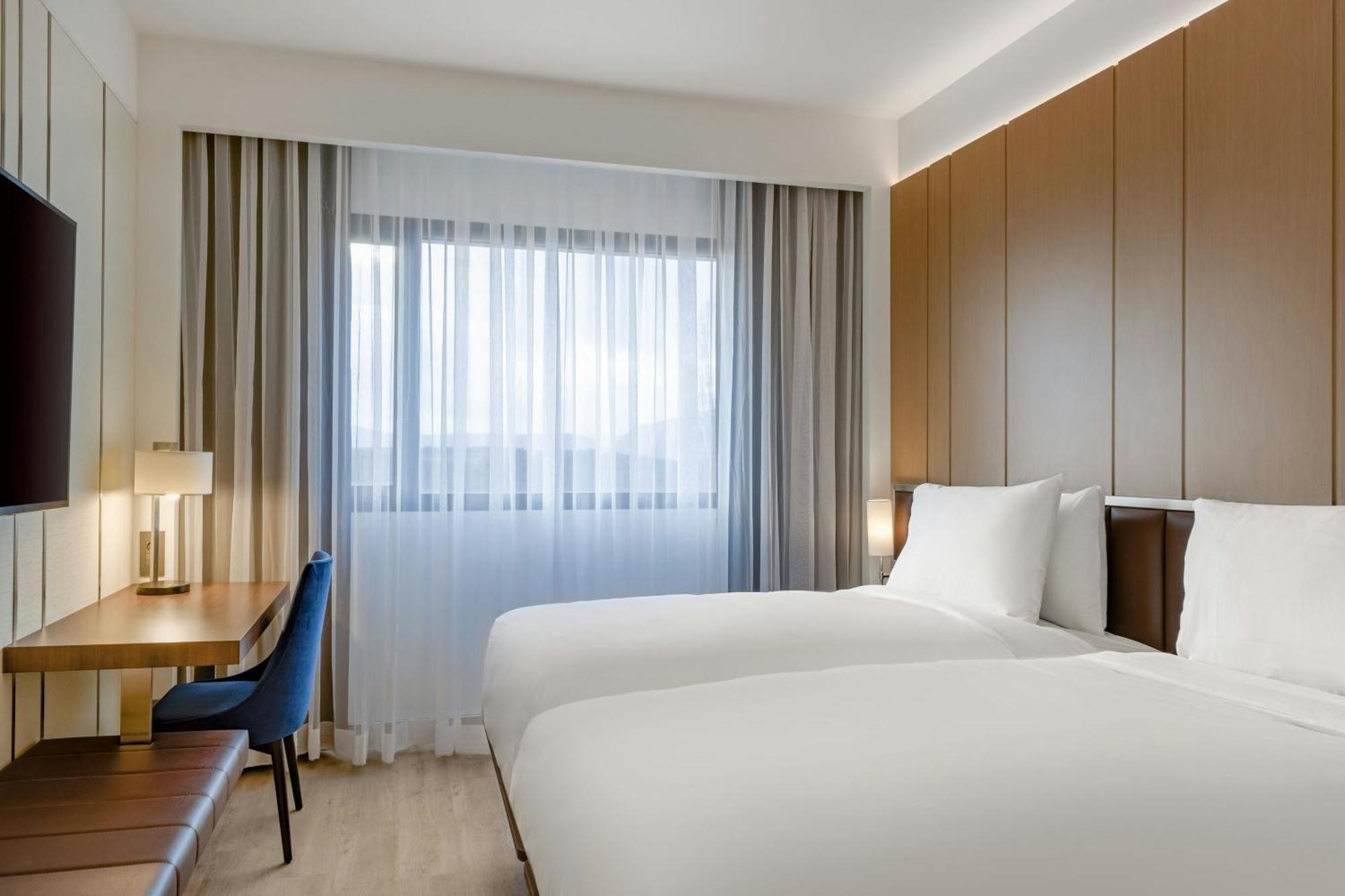 Ac Hotel By Marriott Saint-Julien-En-Genevois Zewnętrze zdjęcie